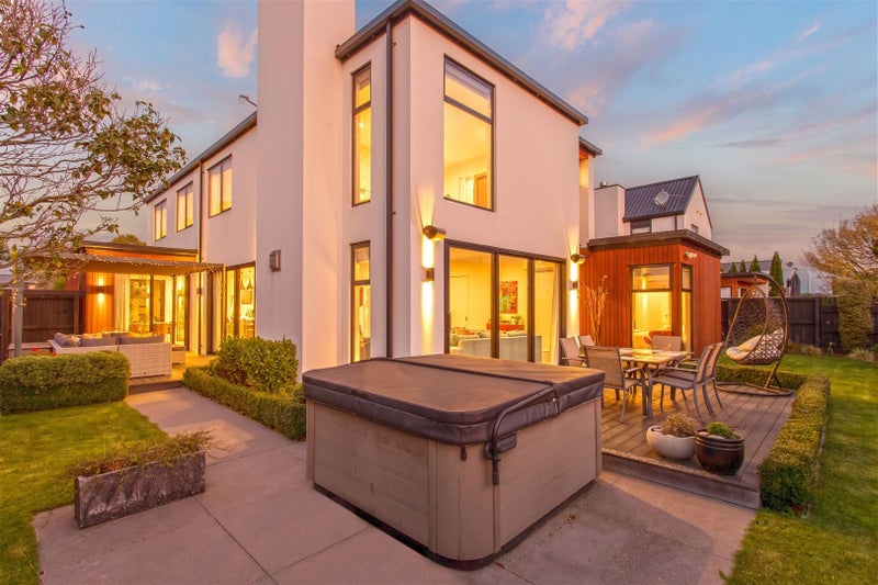 9A Garden Road, Merivale, Christchurch - Carousel 1