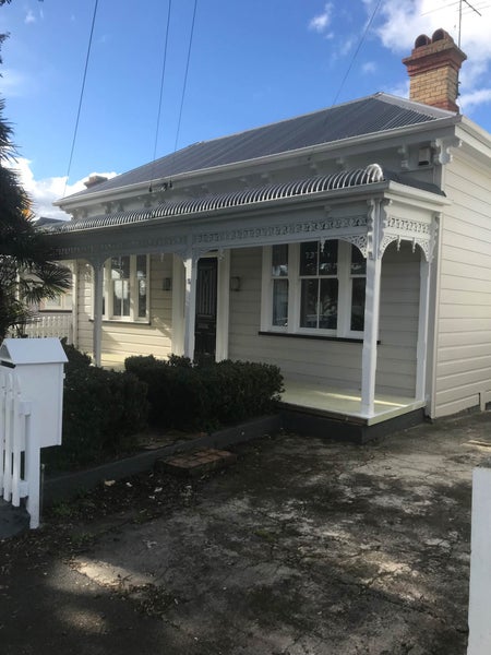 5 Elgin Street, Grey Lynn, Auckland - Carousel 2