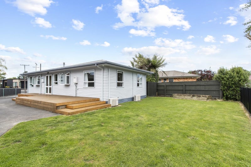 7 Keitha Place, Glenview, Hamilton - Carousel 2