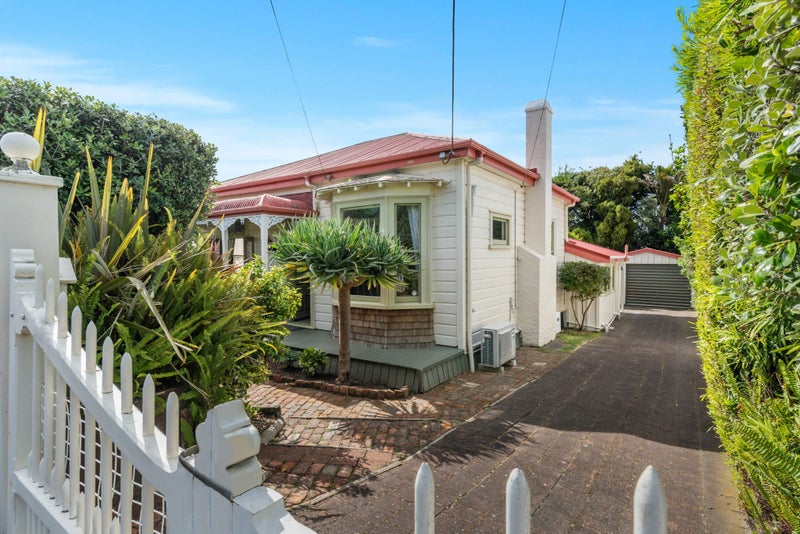 18 Calliope Road, Devonport, Auckland - Carousel 27