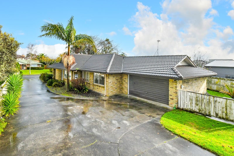 61 Brylee Drive, Conifer Grove, Takanini - Carousel 2