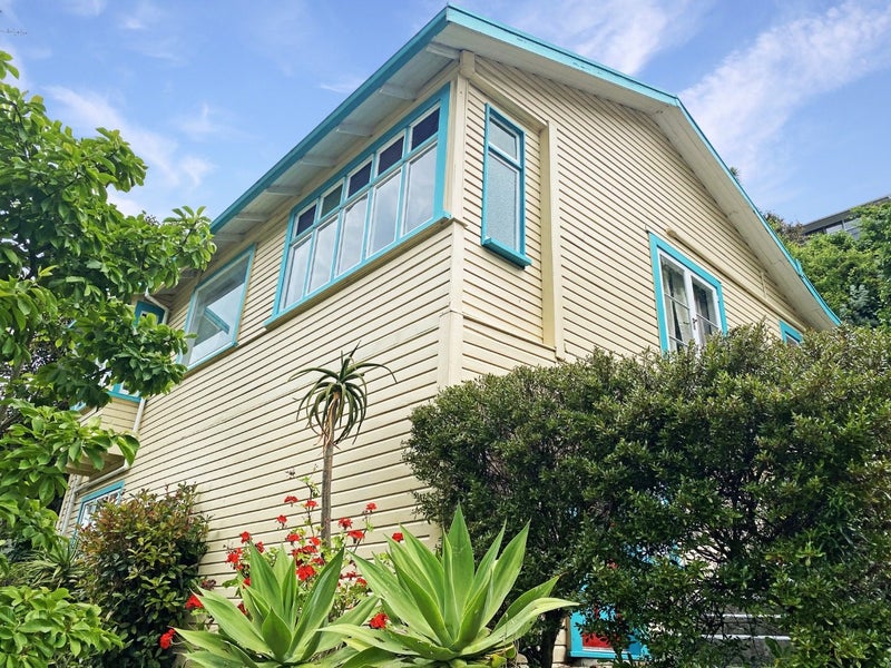 86 Shakespeare Road, Bluff Hill, Napier - Carousel 2