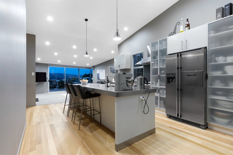 42 Kiriwai Road, Paremata, Porirua - Carousel 2