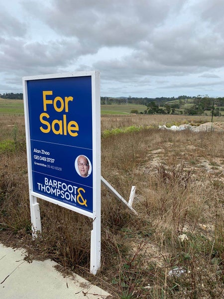 23 Houhora Street, Westgate, Auckland - Carousel 1