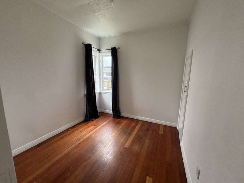 63 Kemp Street, Kilbirnie, Wellington - Carousel 12