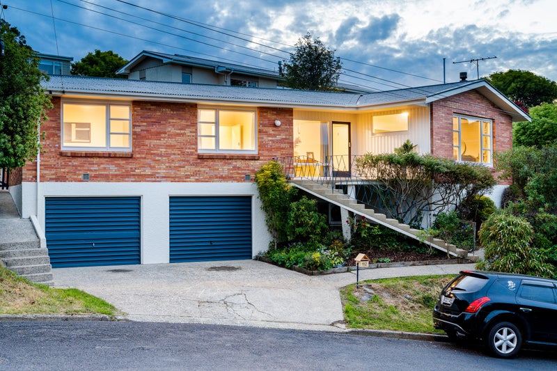 112 Doon Street, Waverley, Dunedin - Carousel 1