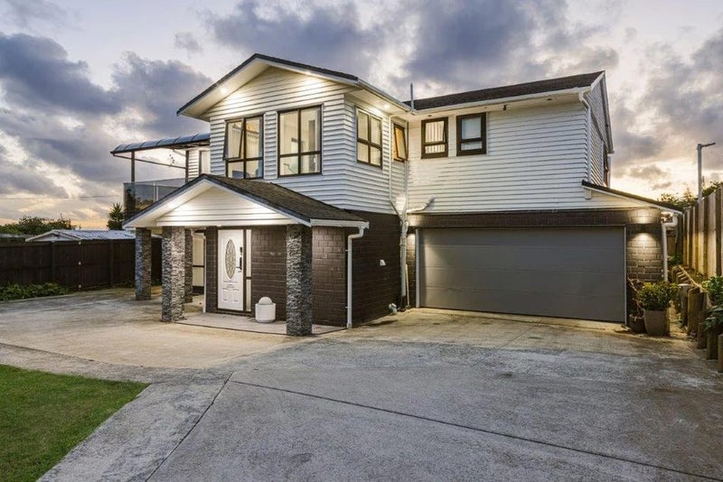 37 Margaret Road, Papatoetoe, Auckland - Carousel 2