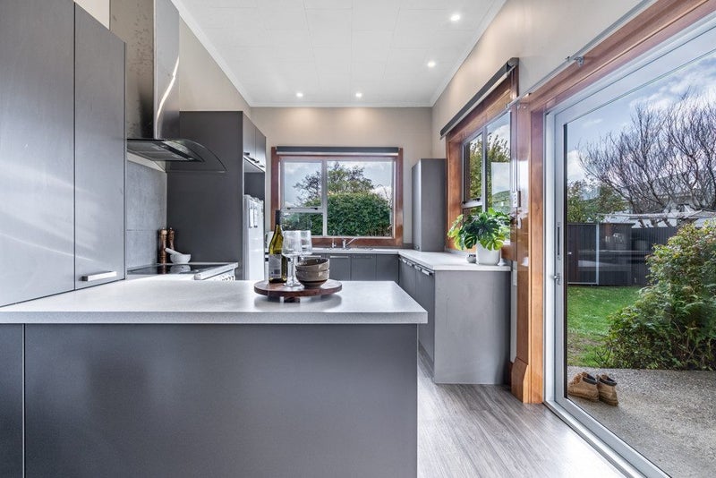 100 Robertson Street, Richmond, Invercargill - Carousel 2