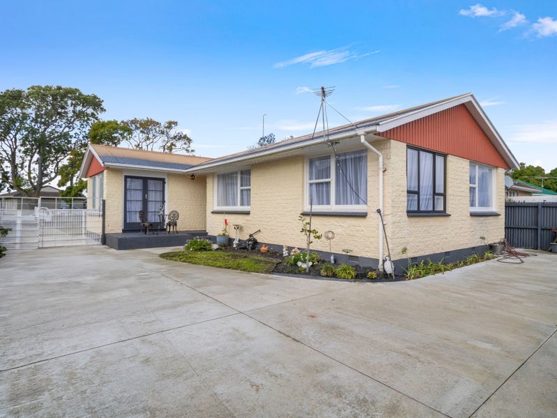 12 Carters Road, Aranui, Christchurch - Carousel 1