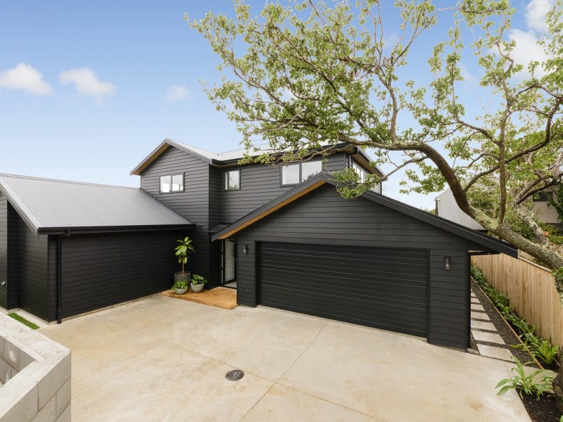 31A Batt Street, West End, Palmerston North - Carousel 1