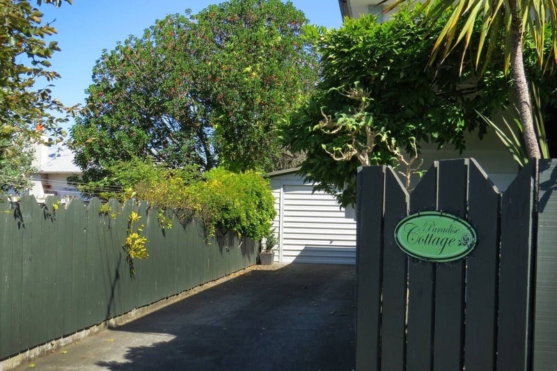 2 Paradise Road, Napier South, Napier - Carousel 18