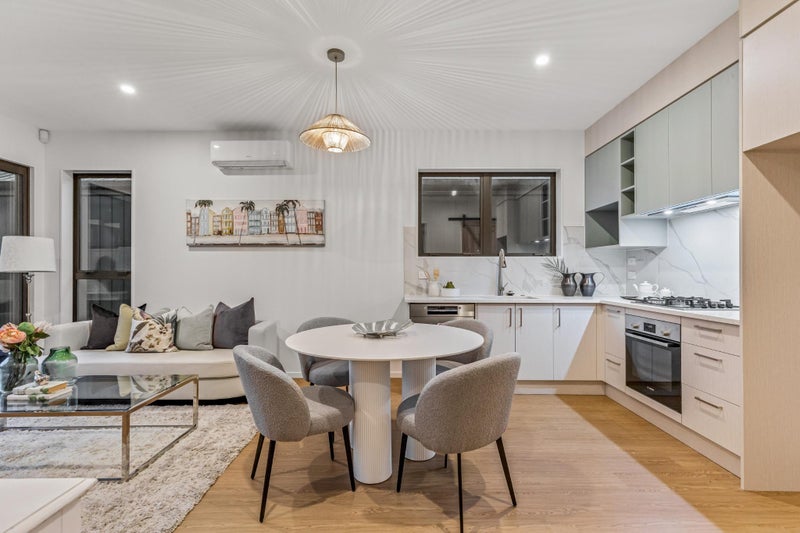 21 Paretao Street, Massey, Auckland - Carousel 1