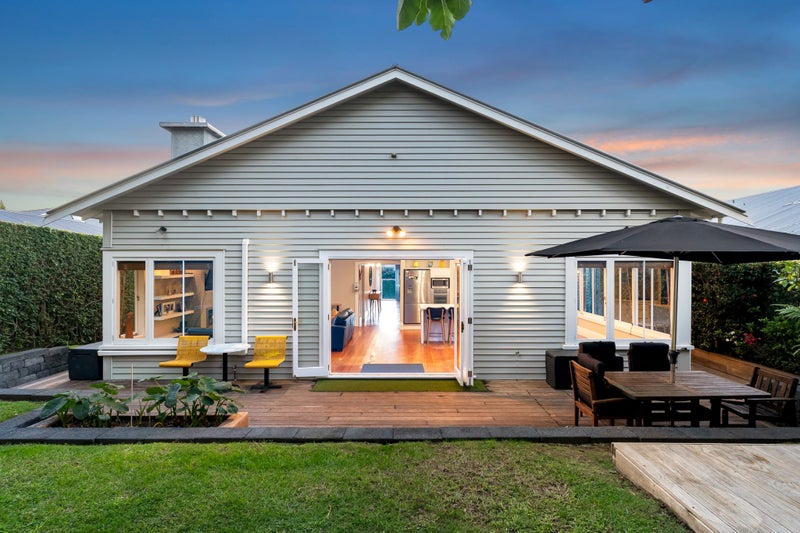 5 Martin Avenue, Mount Albert, Auckland - Carousel 1