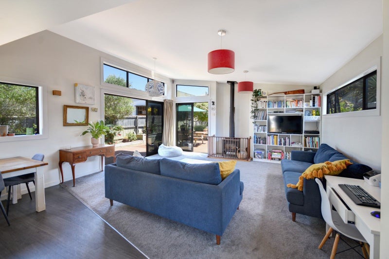 22 Luke Street, Ocean Grove, Dunedin - Carousel 1