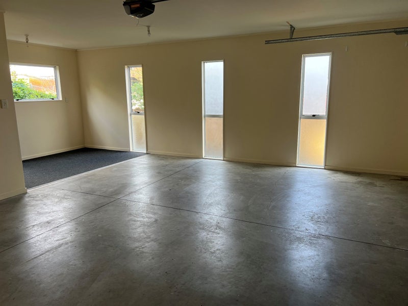 2/18 Newhaven Terrace, Mairangi Bay, Auckland - Carousel 11