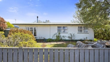 47 Patikura Place, Turangi - Carousel 1