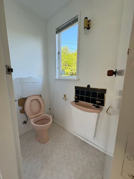 7 Crofton Road, Ngaio, Wellington - Carousel 16