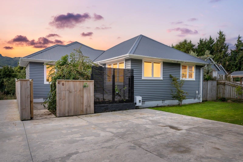 46 Tennyson Street, Trentham, Upper Hutt - Carousel 1