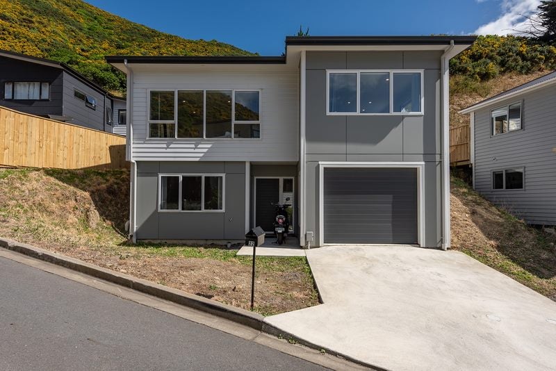 22 Rarangi Way, Owhiro Bay, Wellington - Carousel 1