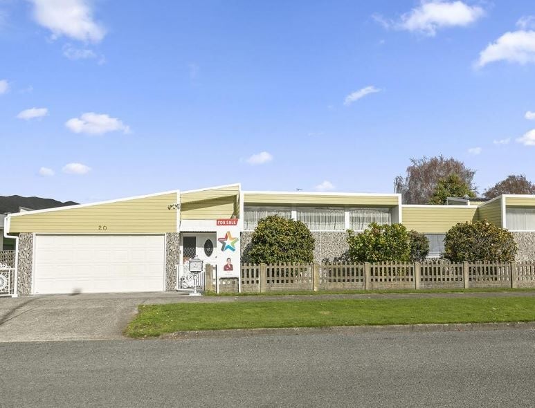 20 Park Avenue, Epuni, Lower Hutt - Carousel 1