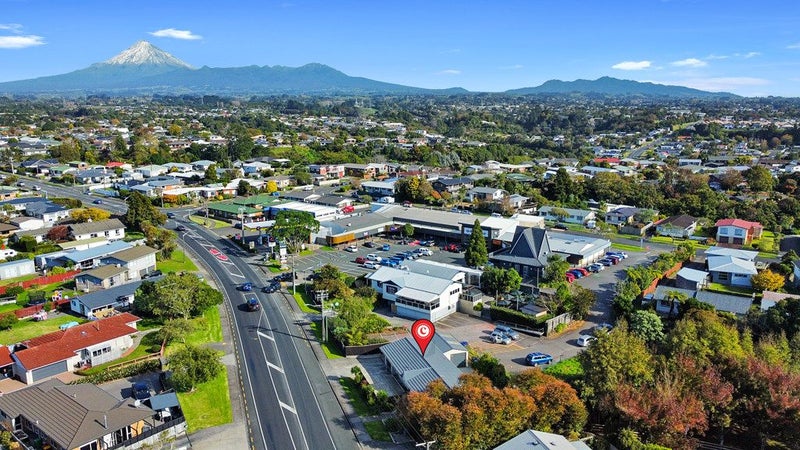 194 Mangorei Road, Merrilands, New Plymouth - Carousel 23