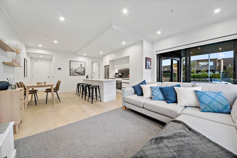 1/194 Buckley Avenue, Hobsonville, Auckland - Carousel 2