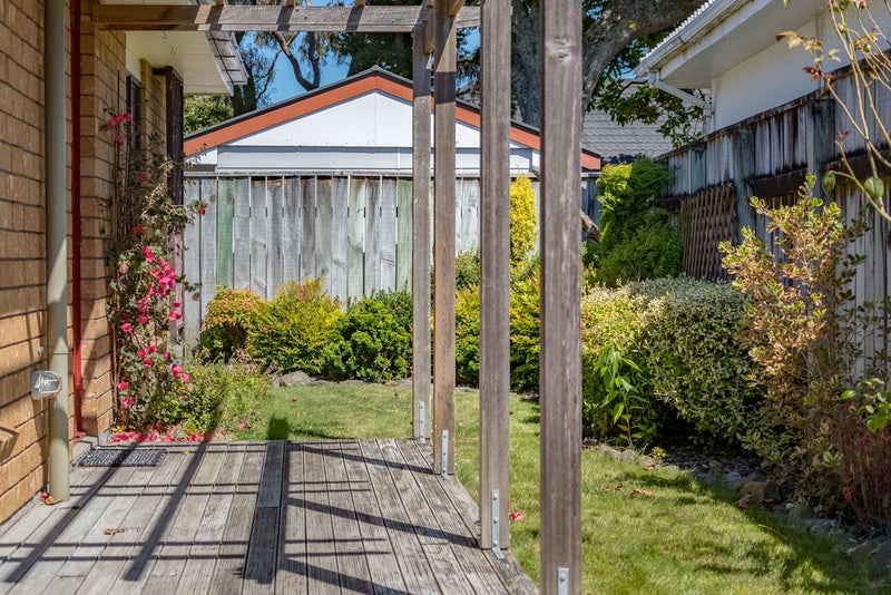 2/617 Fergusson Drive, Trentham, Upper Hutt - Carousel 17