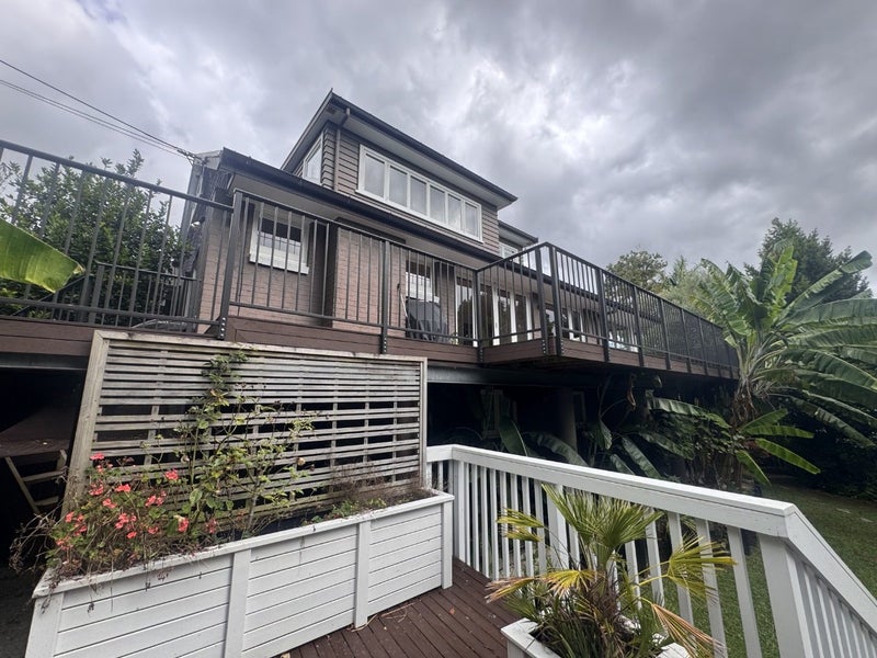30 Temple Street, Meadowbank, Auckland - Carousel 2