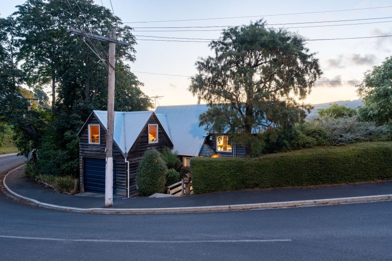 15 Hatfield Street, Opoho, Dunedin - Carousel 38