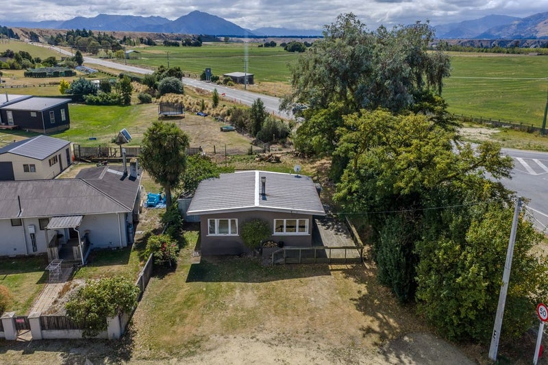 1 Reid Avenue, Luggate, Cromwell - Carousel 1
