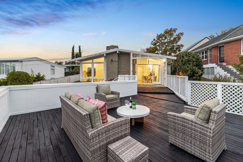 17 Ashby Avenue, St Heliers, Auckland - Carousel 1