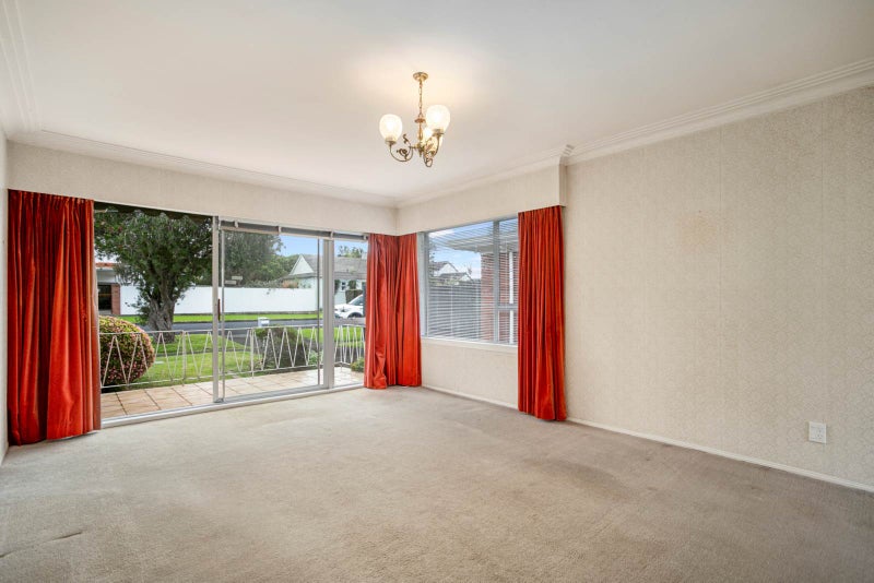 43C Amaru Road, One Tree Hill, Auckland - Carousel 2