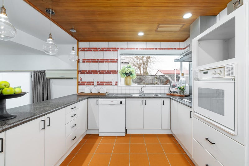 158A Condell Avenue, Papanui, Christchurch - Carousel 2