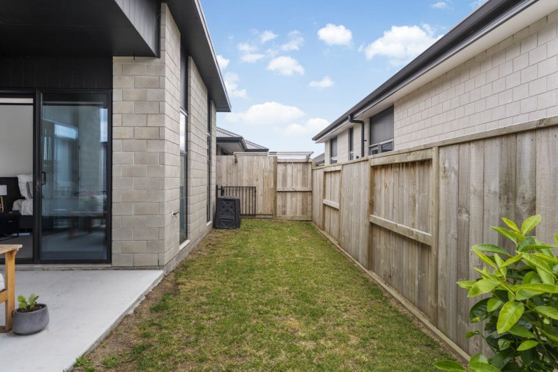 1 Taniko Lane, Papamoa - Carousel 23