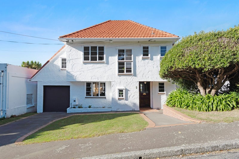 2 Homewood Crescent, Karori, Wellington - Carousel 2