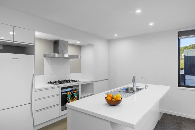 A3/12A QUETTA ST, NGAIO, WELLINGTON - Carousel 2