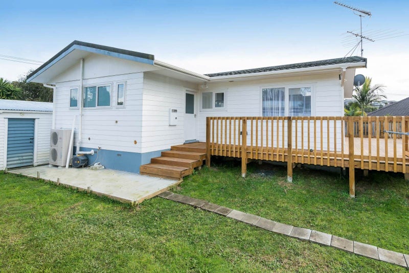 1/62 Glenvar Road, Torbay, Auckland - Carousel 1