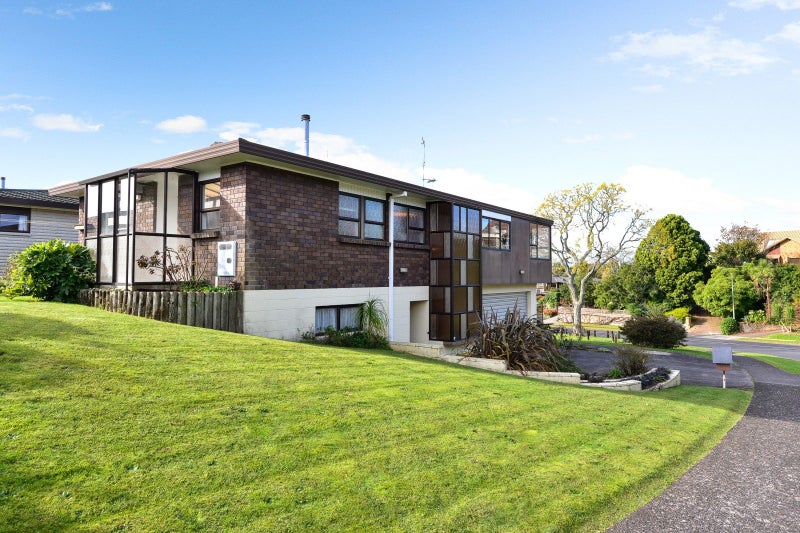 48A Amanda Avenue, Dinsdale, Hamilton - Carousel 1