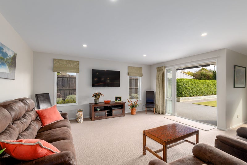 5 Smartlea Street, Hoon Hay, Christchurch - Carousel 2