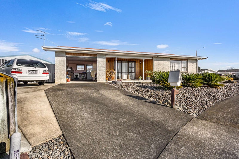 1/17 Townshend Crescent, GREENMEADOWS, NAPIER - Carousel 2