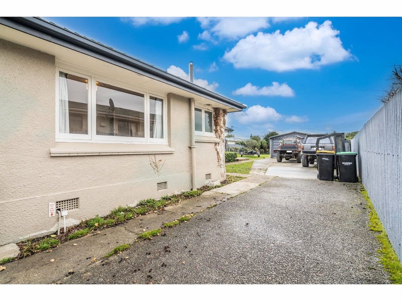 144 Lamond Street East, Hargest, Invercargill - Carousel 23