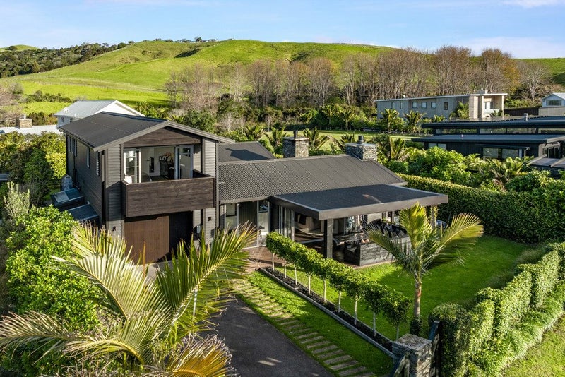 255 Mangatawhiri Road, Warkworth - Carousel 1