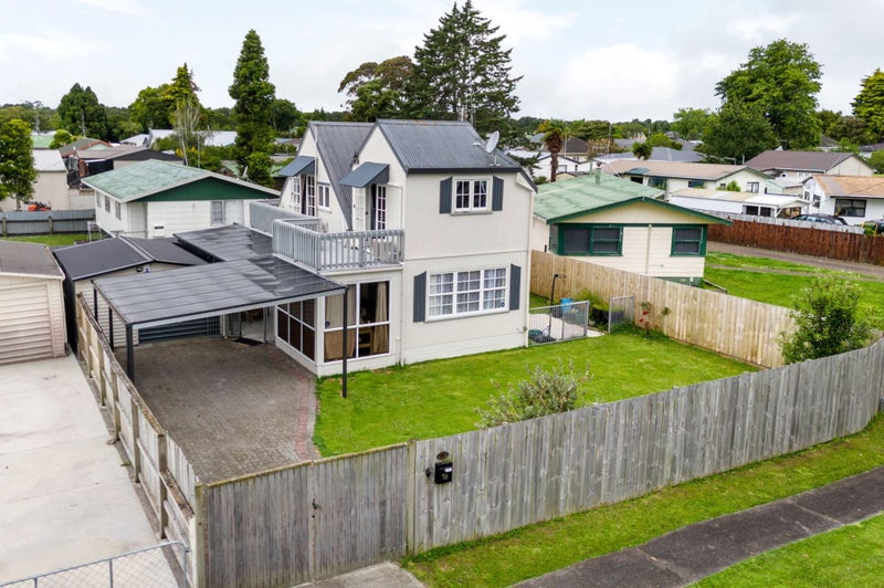 1B Oak Avenue, Nawton, Hamilton - Carousel 1