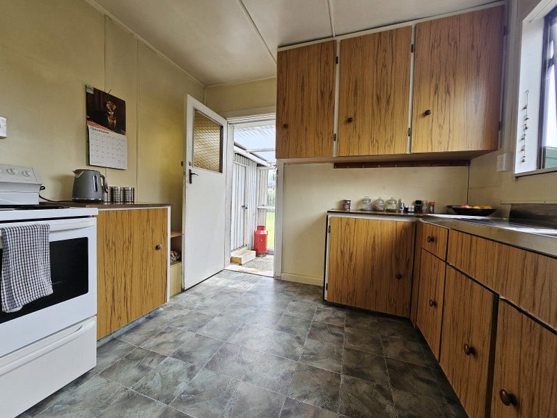 129 Third Street, Kumara, Greymouth - Carousel 2