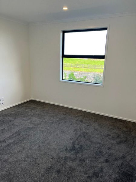 17 Rosslands Avenue, Karaka, Papakura - Carousel 14