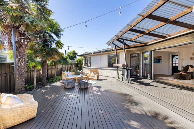 20 Coventry Avenue, Tamatea, Napier - Carousel 1