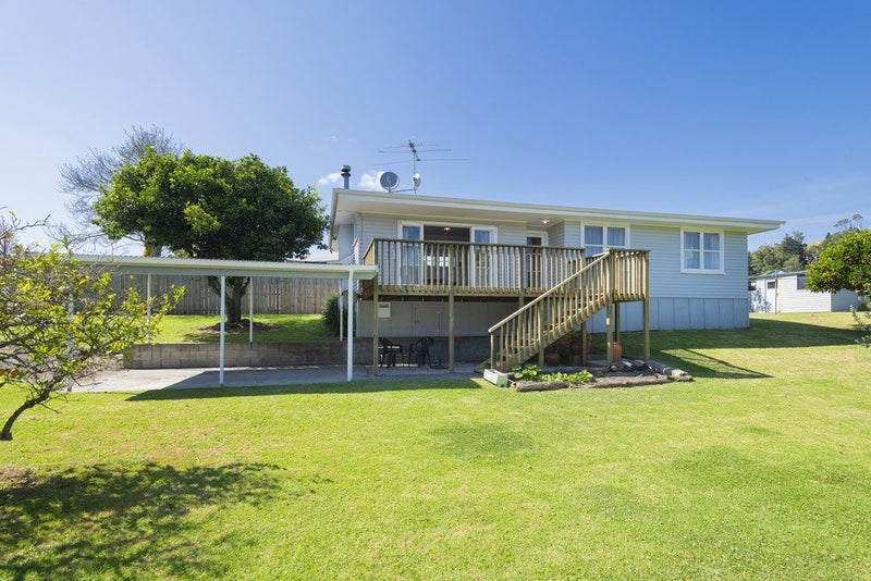 17 Ropata Street, Kaiti, Gisborne - Carousel 1