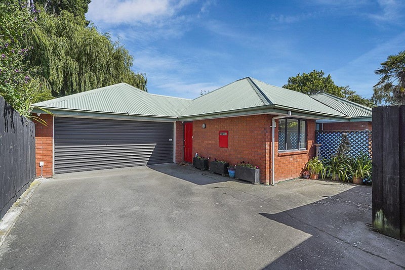 9B York Street, Waltham, Christchurch - Carousel 1