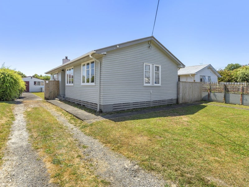 25 Wilson Crescent, Highbury, Palmerston North - Carousel 2