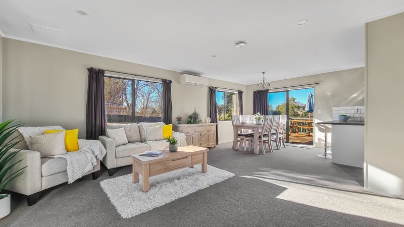 7 Hermes Place, Sunnybrook, Rotorua - Carousel 1